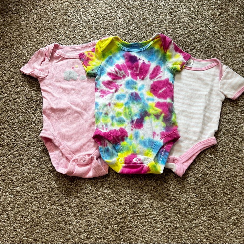 0-3 month bodysuits